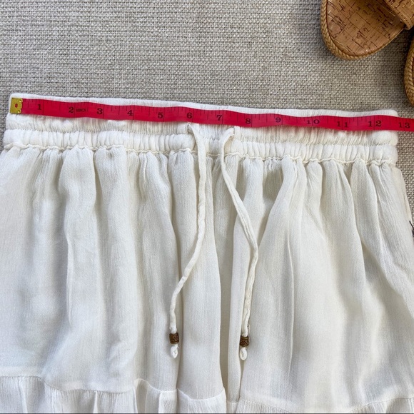 NWT Cream Skirt - Picture 4 of 6